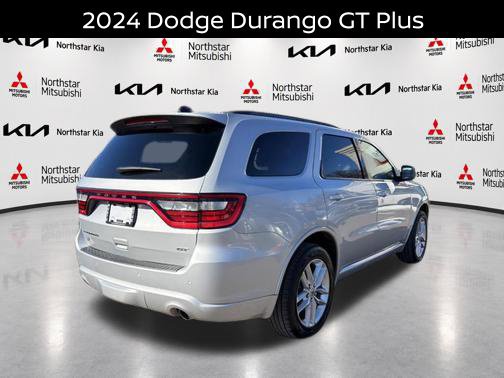 Used 2024 Dodge Durango GT AWD/4WD image 4