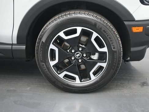 Used 2023 Ford Bronco Sport Outer Banks w/ Tech Package AWD/4WD image 26