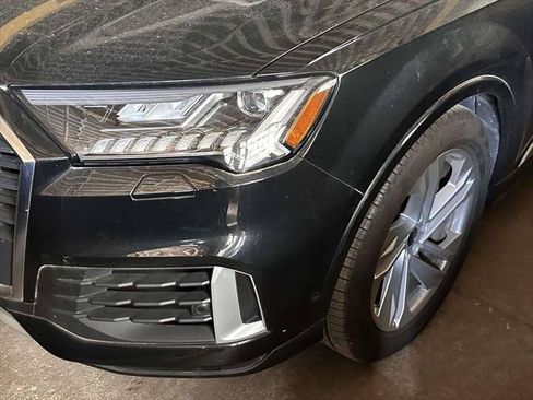 Used 2023 Audi Q7 3.0T Prestige w/ Prestige Package AWD/4WD image 6