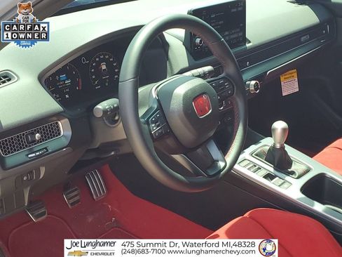 Used 2025 Honda Civic Type R image 10
