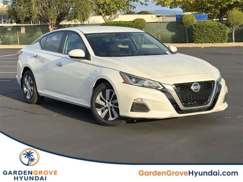 Used 2021 Nissan Altima 2.5 S w/ Driver Assist Package image 1
