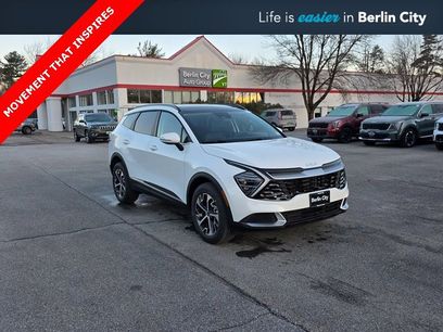 New 2025 Kia Sportage EX