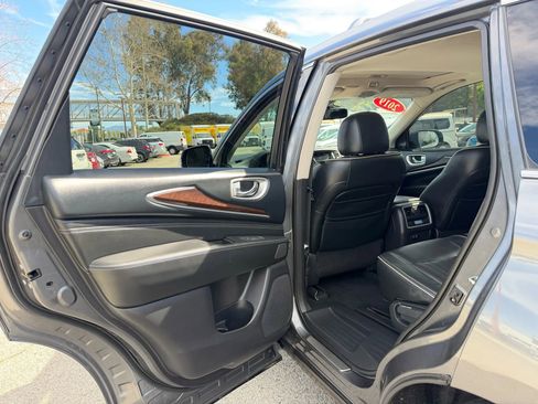 Used 2019 INFINITI QX60 Luxe w/ Sensory Package image 21