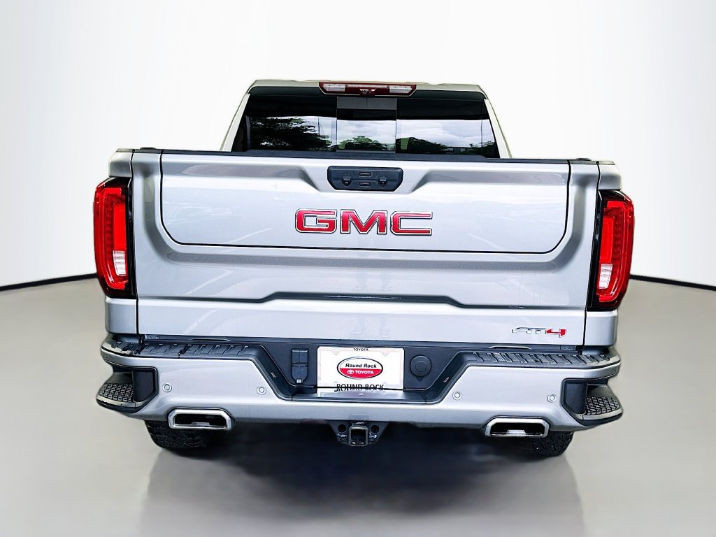 Used 2024 GMC Sierra 1500 AT4 w/ Technology Package AWD/4WD image 6