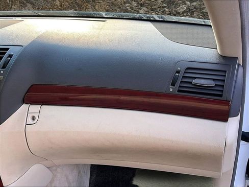 Used 2010 Lexus LS 460 AWD image 15