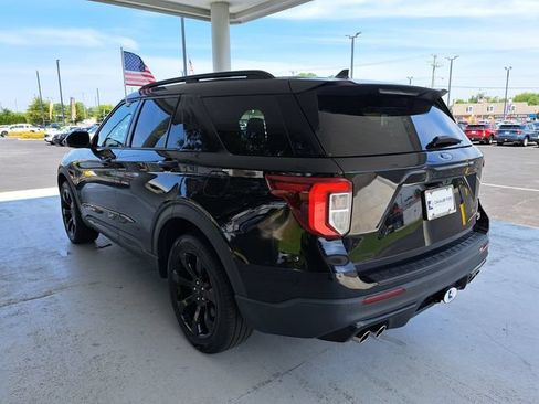 Certified 2022 Ford Explorer ST w/ ST Street Pack AWD/4WD image 4