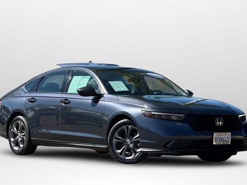 Certified 2023 Honda Accord EX image 3