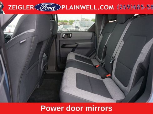 Used 2023 Ford Bronco Big Bend AWD/4WD image 11