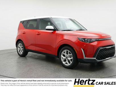 Used 2025 Kia Soul LX w/ LX Technology Package