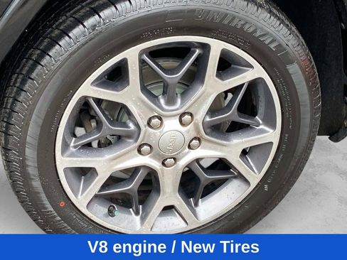 Used 2020 Jeep Grand Cherokee Overland AWD/4WD image 30