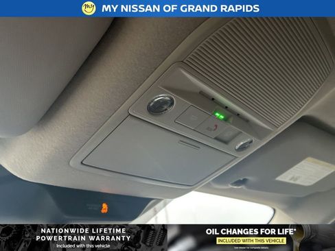 New 2026 Nissan Kicks SR w/ Cold Weather Package image 21