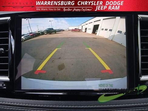 New 2026 Chrysler Pacifica Select image 23