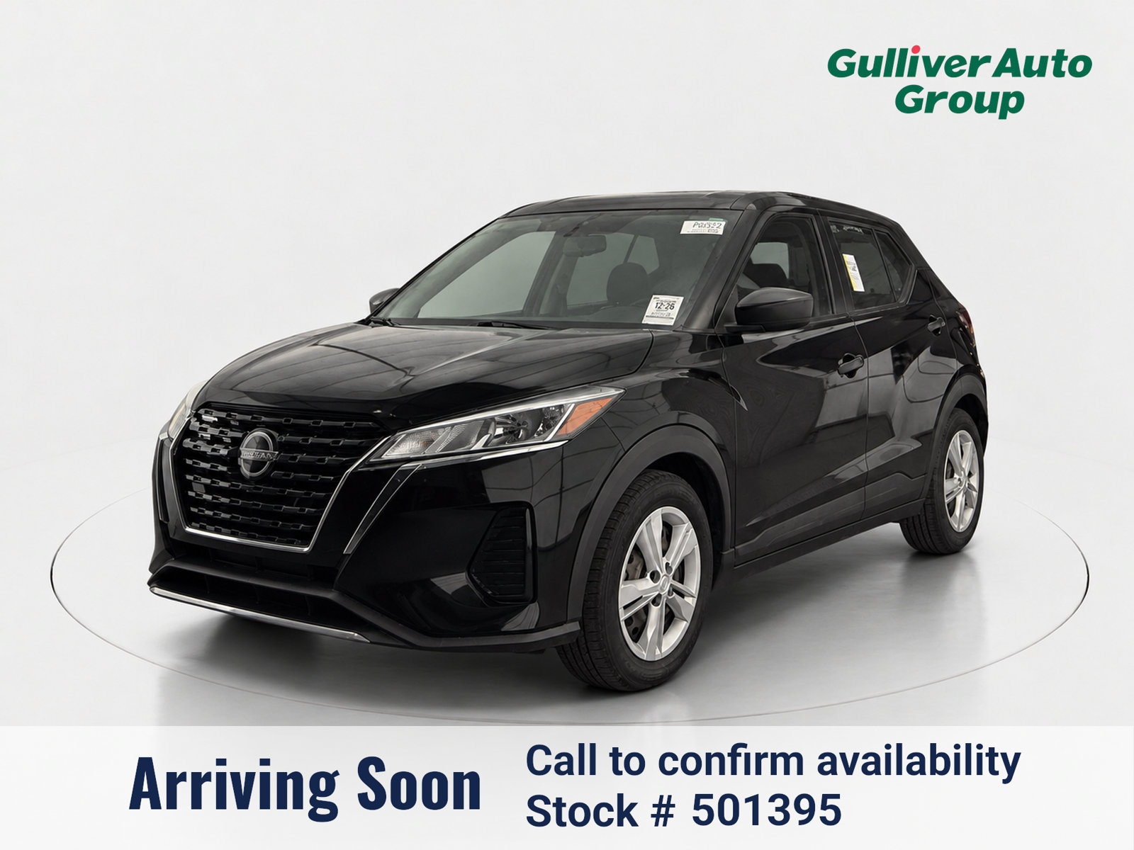 Used 2022 Nissan Kicks S FWD image 1