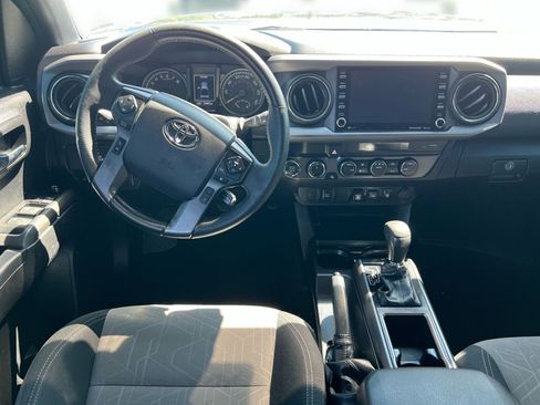 Used 2023 Toyota Tacoma TRD Off-Road AWD/4WD image 20