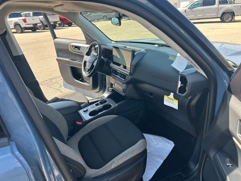 Used 2025 Ford Bronco Sport Big Bend w/ Convenience Package AWD/4WD image 17
