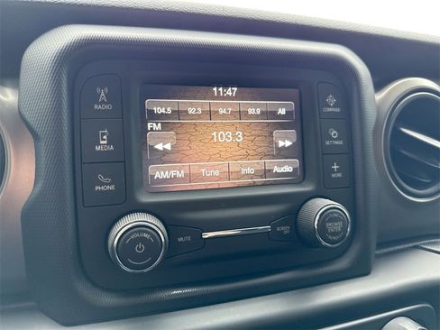 Used 2020 Jeep Wrangler Unlimited Sport S image 13