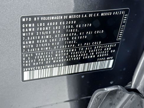 New 2026 Volkswagen Taos SE image 26