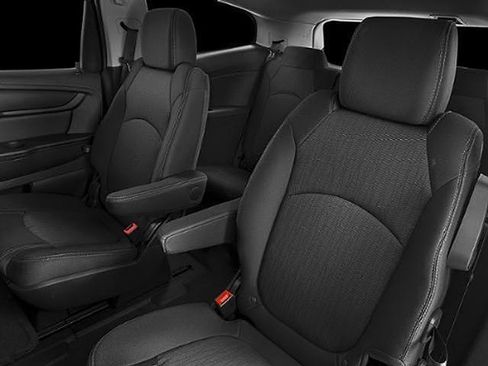 Used 2016 Chevrolet Traverse LT w/ Style and Technology Package FWD image 7