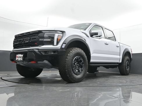 Used 2025 Ford F150 Raptor w/ Equipment Group 803A Raptor R AWD/4WD image 44