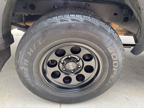 Used 2000 Toyota Tundra Limited RWD image 21