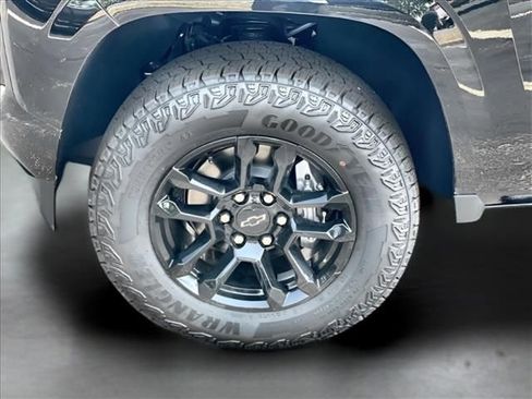 New 2025 Chevrolet Colorado Z71 w/ Midnight Edition image 20