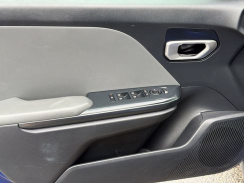 Used 2025 Kia K4 FWD image 14
