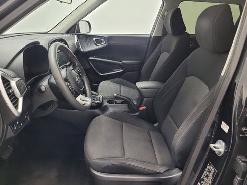 Used 2021 Kia Soul S FWD image 17