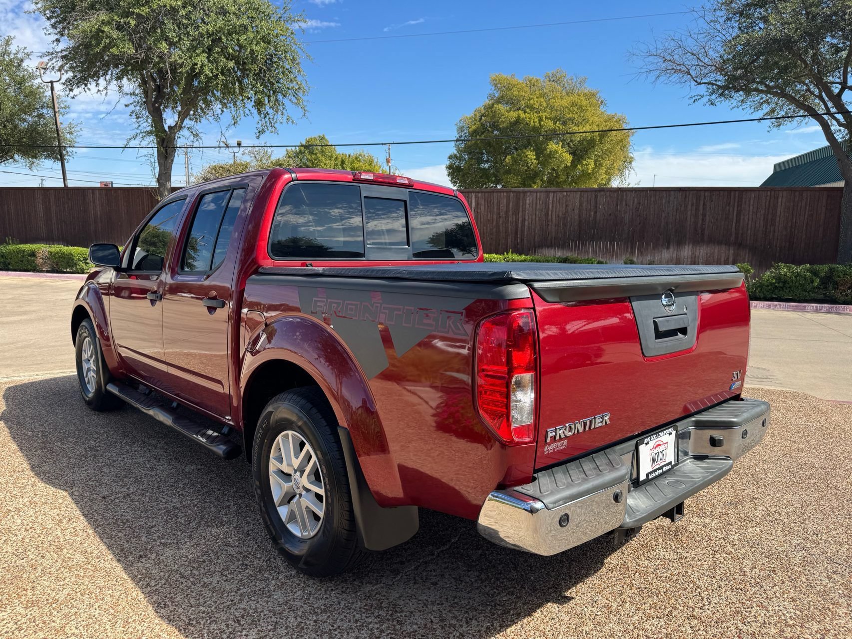 Used 2019 Nissan Frontier SV w/ Value Truck Package RWD image 7