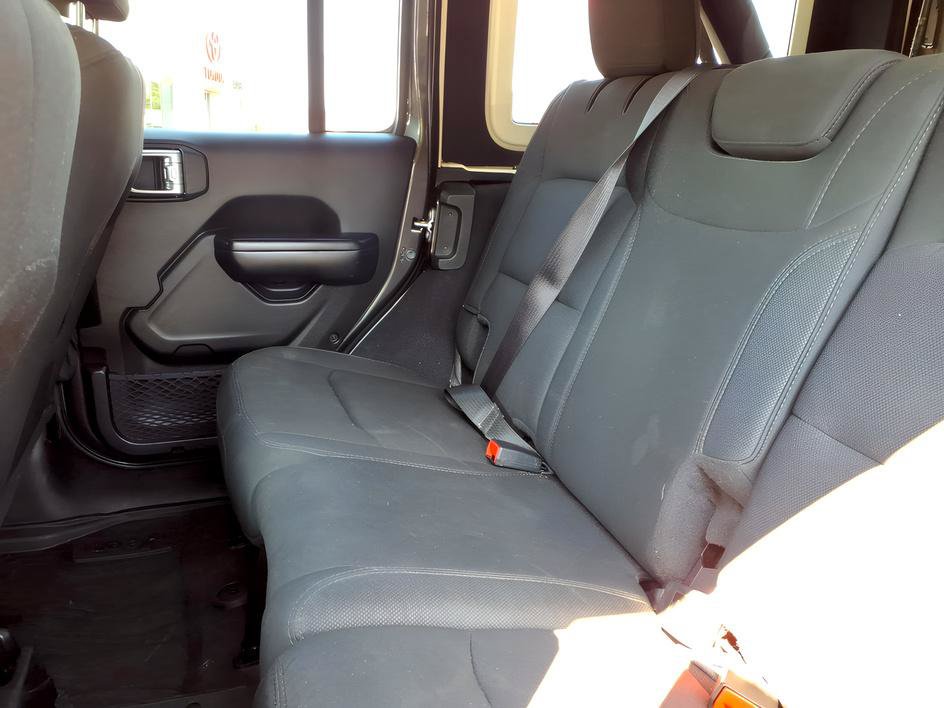Used 2019 Jeep Wrangler Unlimited Sport AWD/4WD image 13
