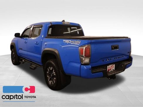 Certified 2020 Toyota Tacoma TRD Off-Road w/ TRD Premium Off Road Package AWD/4WD image 5