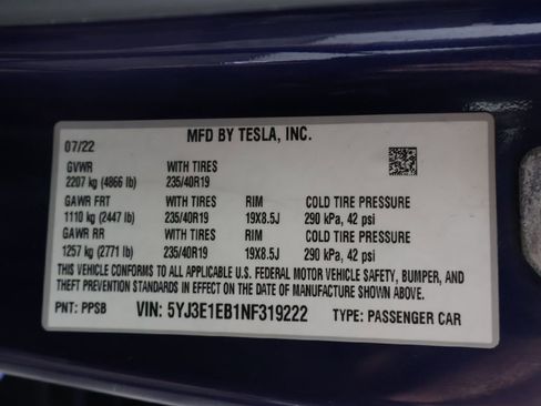 Used 2022 Tesla Model 3 Long Range AWD/4WD image 55