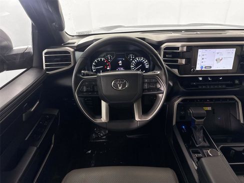 Used 2025 Toyota Tundra SR5 AWD/4WD image 30
