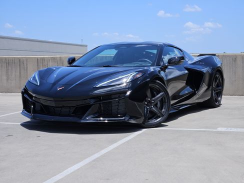 Used 2026 Chevrolet Corvette E-Ray w/ Battery Protection Package AWD/4WD image 1