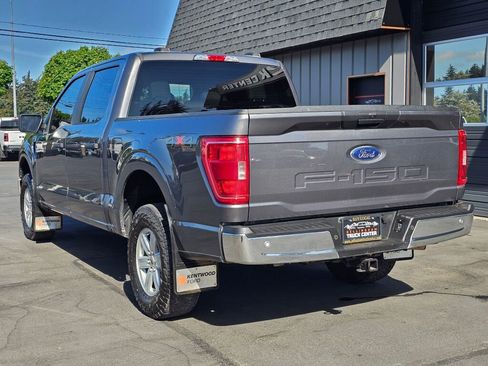 Used 2021 Ford F150 XLT AWD/4WD image 3