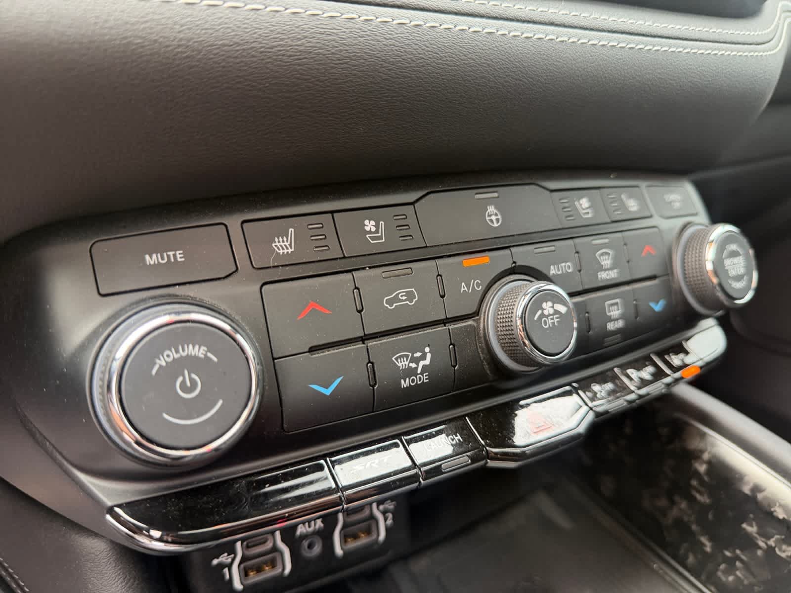 Used 2024 Dodge Durango SRT AWD/4WD image 26