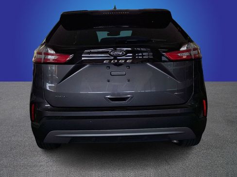 Used 2024 Ford Edge SEL AWD/4WD image 7