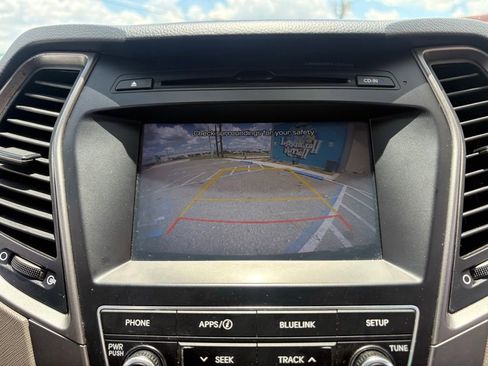 Used 2018 Hyundai Santa Fe Sport FWD image 22
