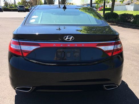 Used 2013 Hyundai Azera w/ Technology Pkg FWD image 5