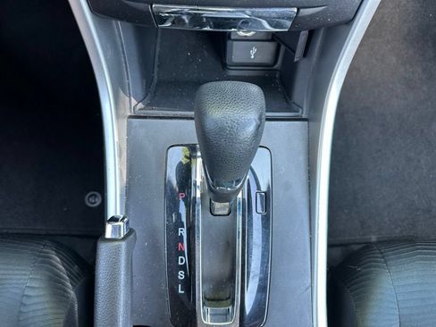 Used 2014 Honda Accord LX image 25
