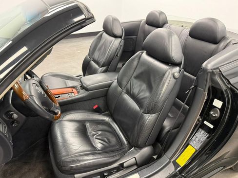 Used 2002 Lexus SC 430 2dr Convertible image 49