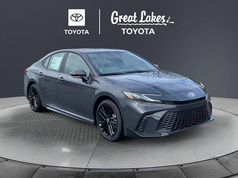 New 2026 Toyota Camry SE image 7