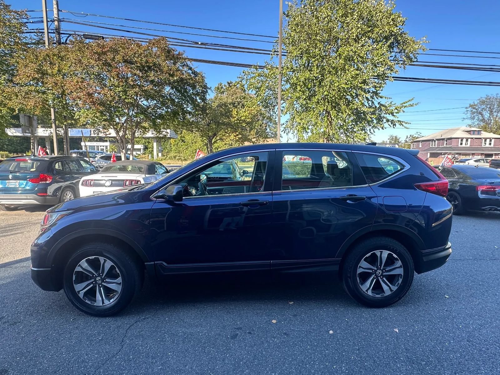 Used 2017 Honda CR-V LX image 4