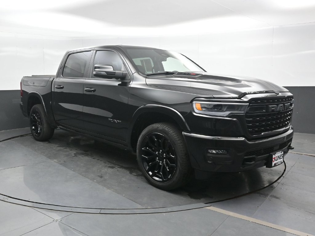 Used 2025 RAM 1500 Limited AWD/4WD image 4