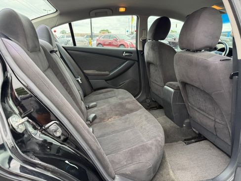 Used 2011 Nissan Altima 2.5 S w/ Special Edition Pkg FWD image 22