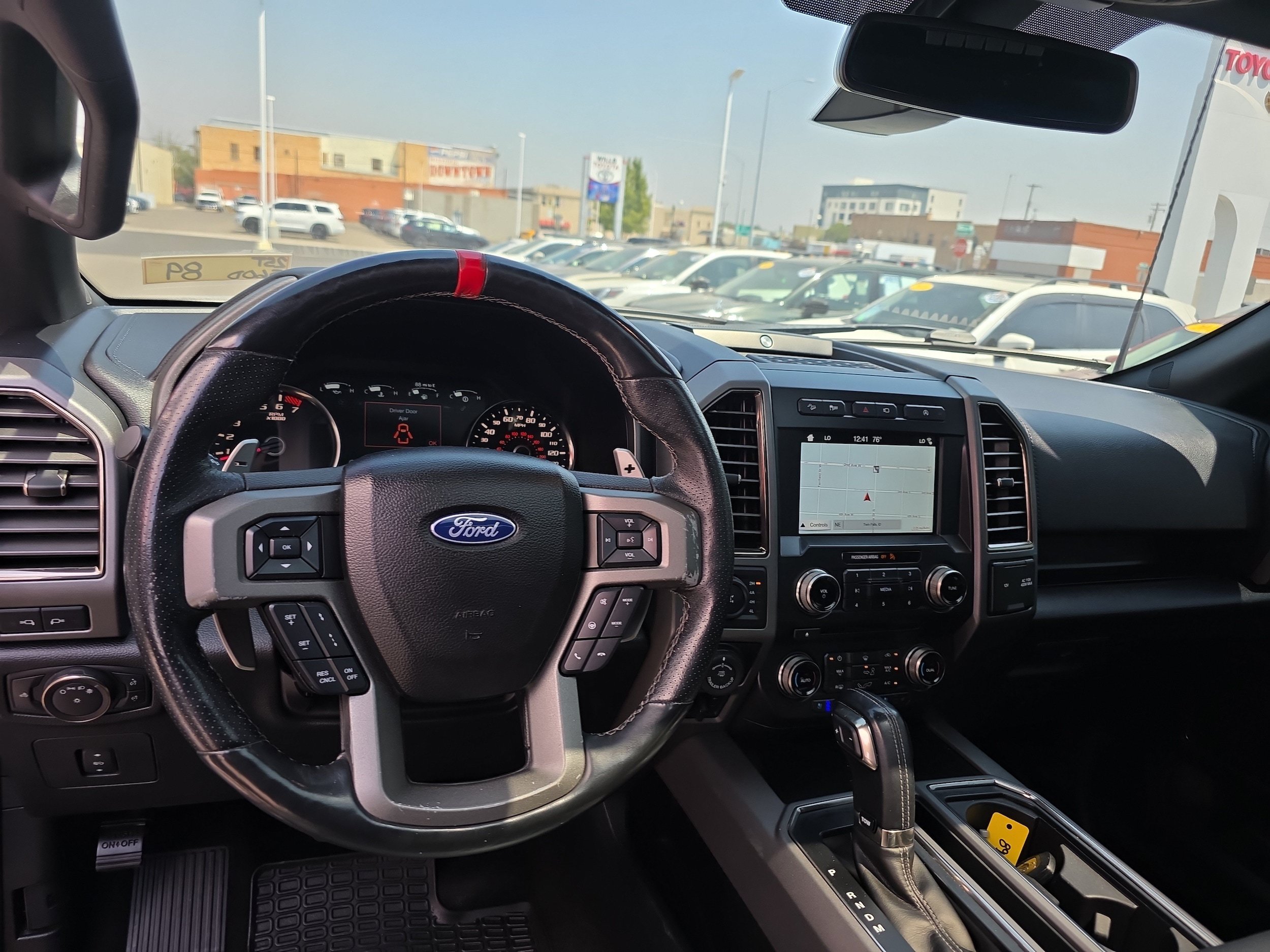 Used 2018 Ford F150 Raptor w/ Equipment Group 802A Luxury AWD/4WD image 3