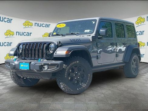 Used 2023 Jeep Wrangler Unlimited w/ Sun & Screen Package AWD/4WD image 3