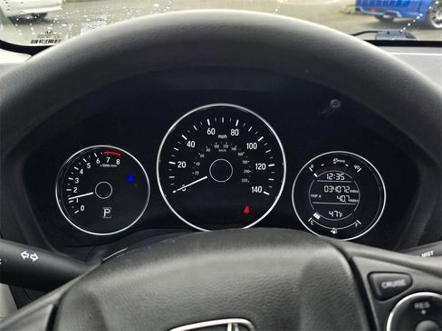 Used 2022 Honda HR-V LX image 25