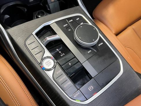 Used 2023 BMW 330i xDrive Sedan w/ Premium Package image 48