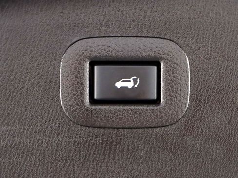 Used 2023 INFINITI QX80 Luxe w/ Cargo Package RWD image 34