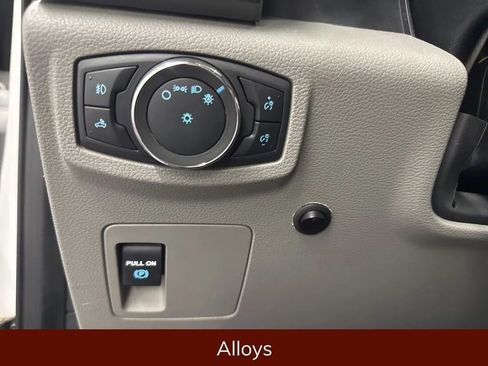 Used 2020 Ford F150 XLT w/ Trailer Tow Package image 12